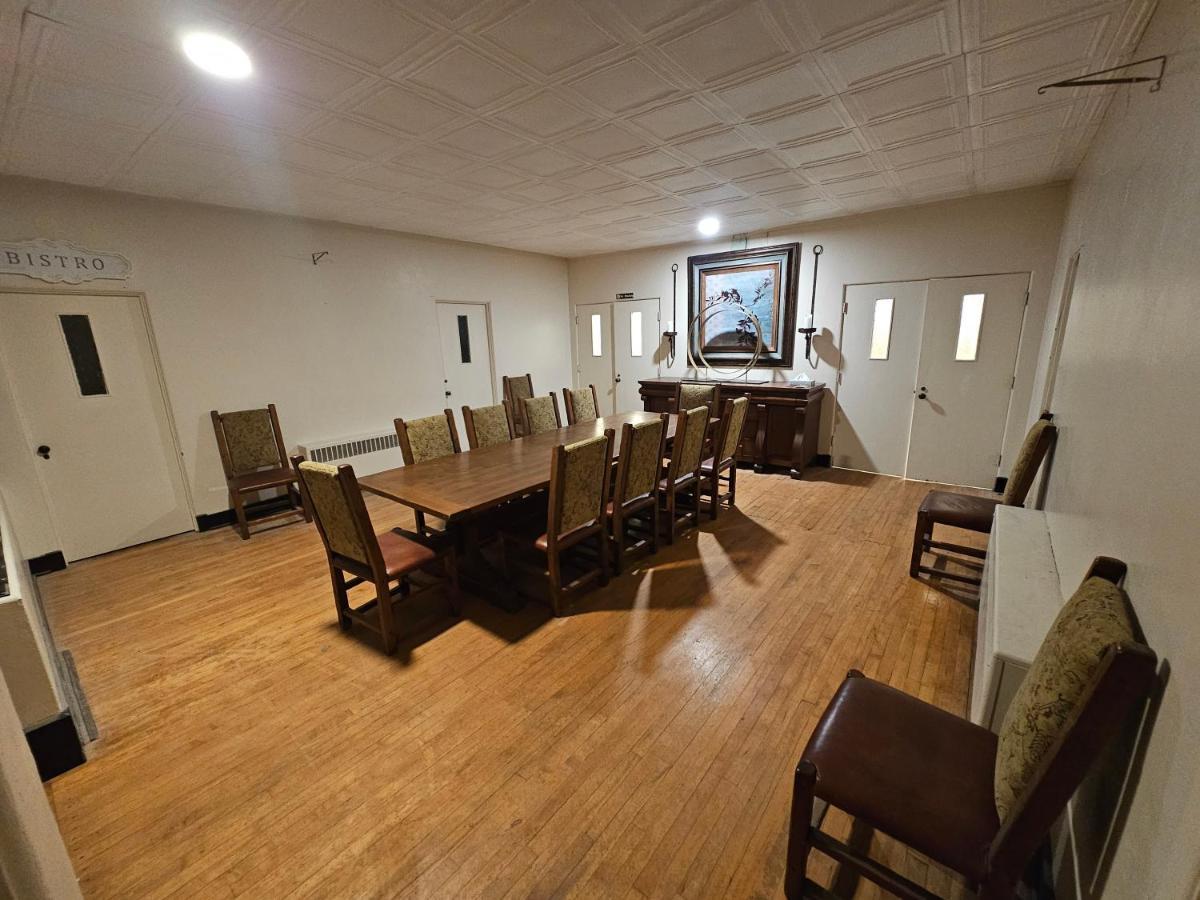 Eaglescape Suites And Event Center Miles City Kültér fotó