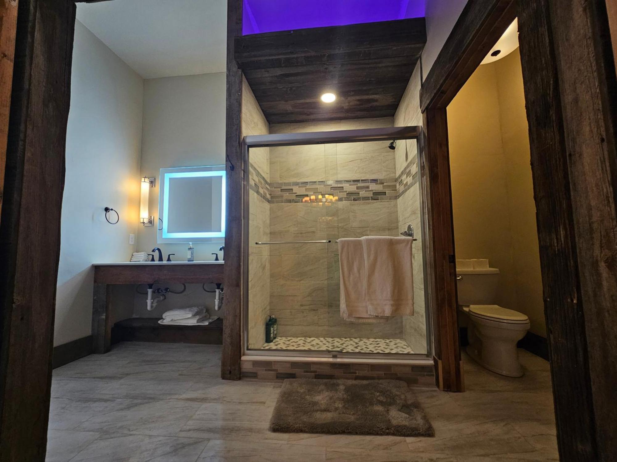 Eaglescape Suites And Event Center Miles City Kültér fotó