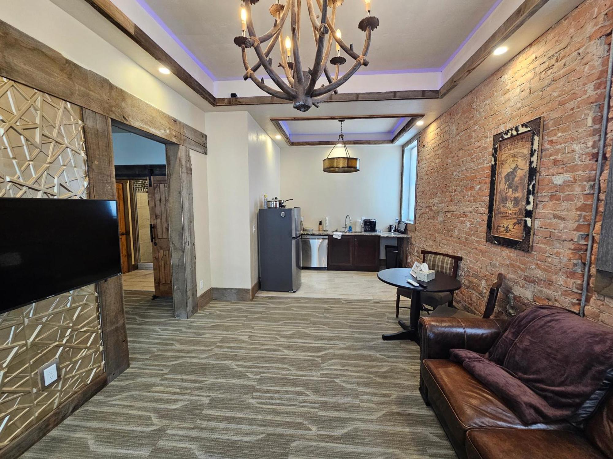 Eaglescape Suites And Event Center Miles City Kültér fotó