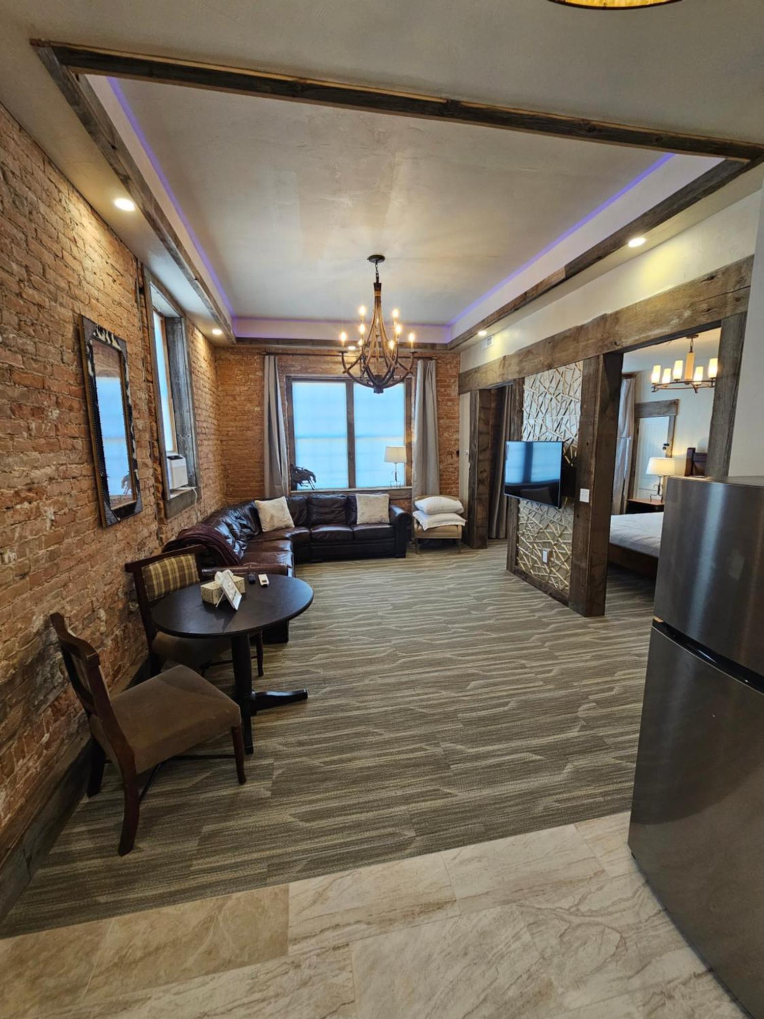 Eaglescape Suites And Event Center Miles City Kültér fotó